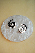 Caracol & Espiral silver studs