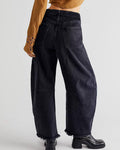 High-Waisted Loose-Fit Raw-Edged Jeans in Black