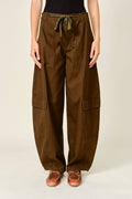 AJP6166 UTILITY BARREL WAIST TIE CARGO PANTS: OLIVE / S-M-L (2-2-2)