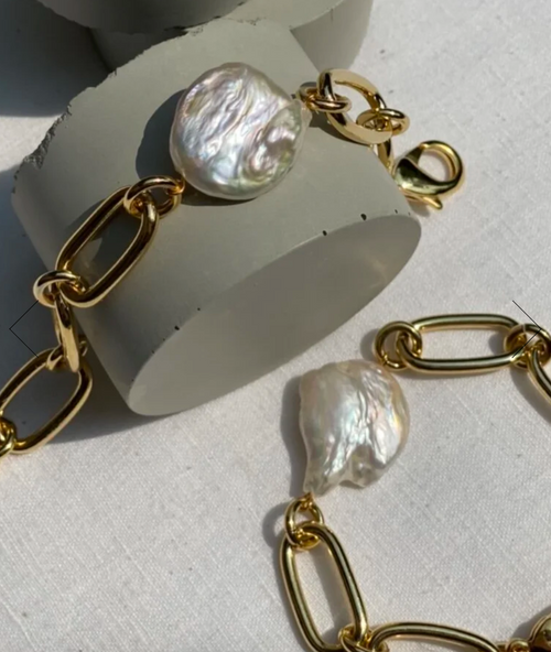 $5 Raffle Ticket To Win Feast Coin Pearl Bracelet Gold